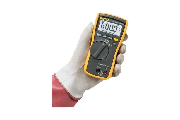 Fluke 113 Digital Multimeter - Image 3